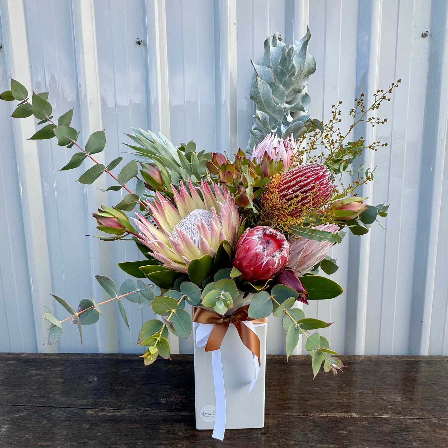 Deluxe Native Arrangement