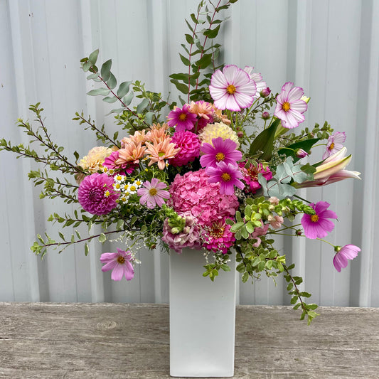 Deluxe Seasonal Arrangement